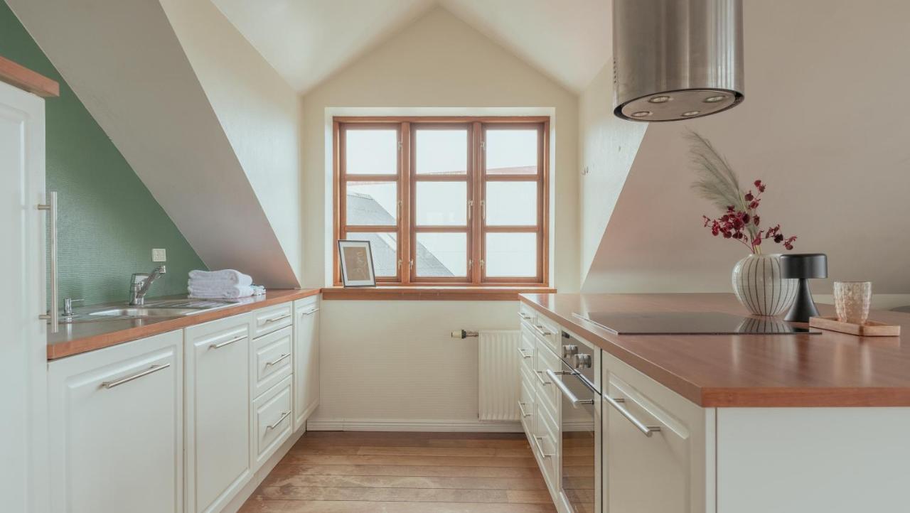 Penthouse / 4 Bedroom / Downtown / Harbour View Tórshavn Exterior foto
